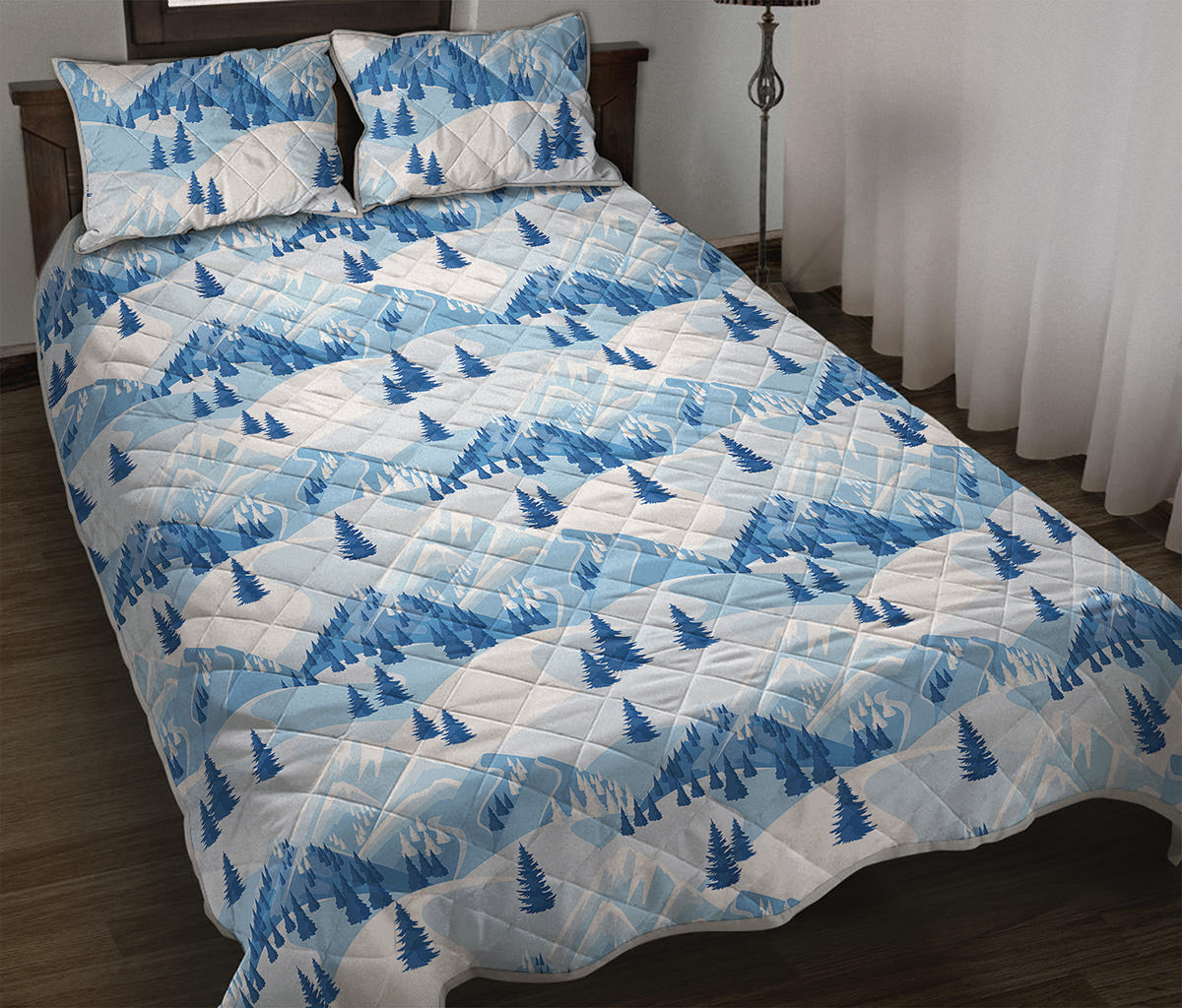 Skiing Mountain Print Quilt Bed Set
