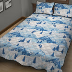 Skiing Mountain Print Quilt Bed Set