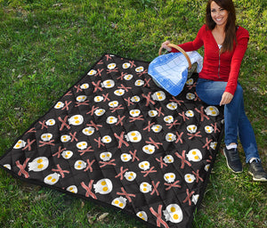 Skull Fried Egg And Bacon Pattern Print Quilt