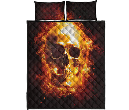 Skull In Flames Print Quilt Bed Set