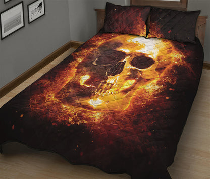 Skull In Flames Print Quilt Bed Set