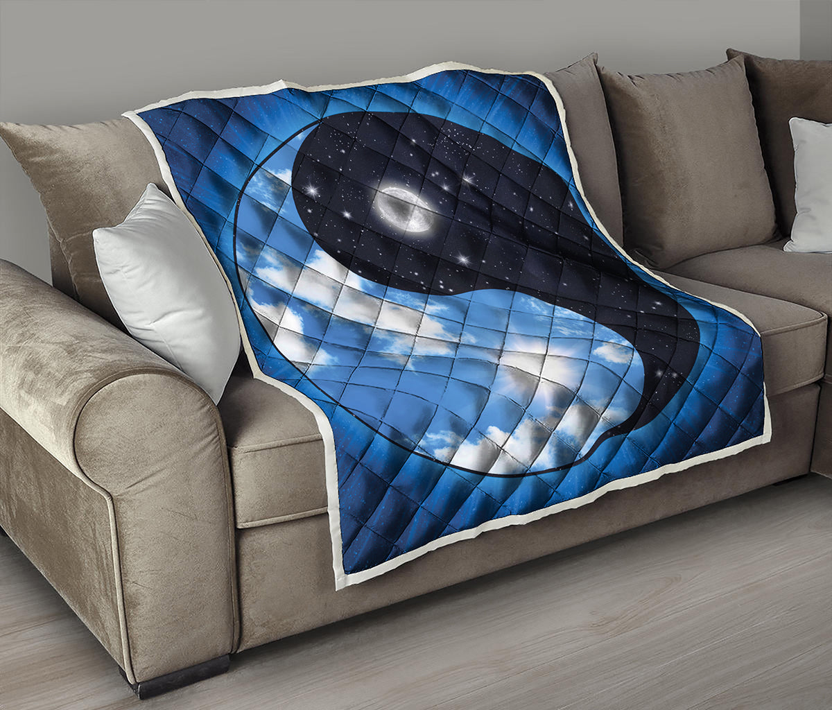 Sky And Space Yin Yang Print Quilt