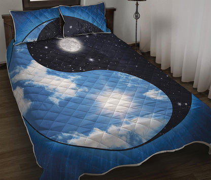 Sky And Space Yin Yang Print Quilt Bed Set