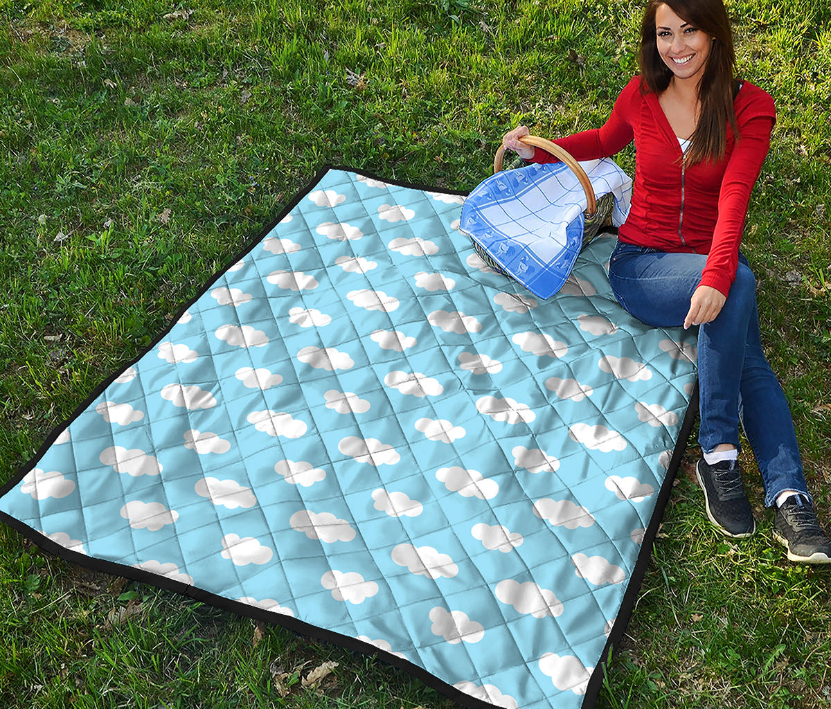 Sky Cloud Pattern Print Quilt