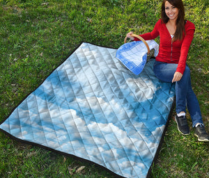 Sky Cloud Print Quilt