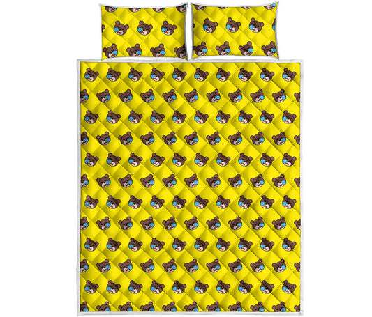 Sleeping Bear Emoji Pattern Print Quilt Bed Set