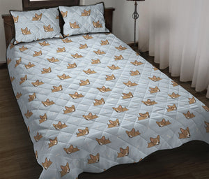 Sleeping Chihuahua Pattern Print Quilt Bed Set