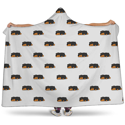 Sleeping Rottweiler Pattern Print Hooded Blanket
