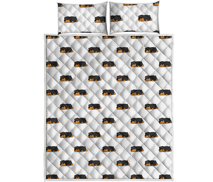 Sleeping Rottweiler Pattern Print Quilt Bed Set