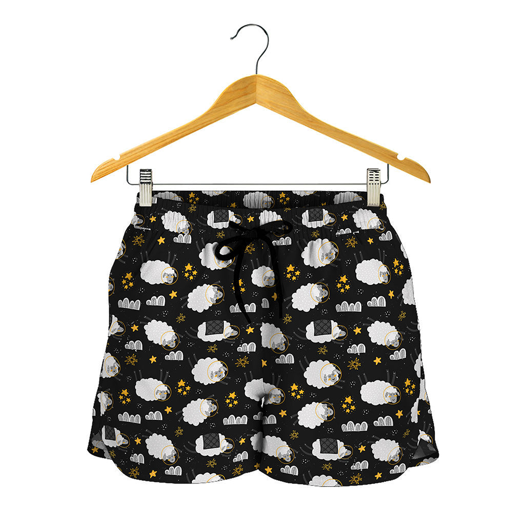 Sleeping Sheep Pattern Print Women's Shorts