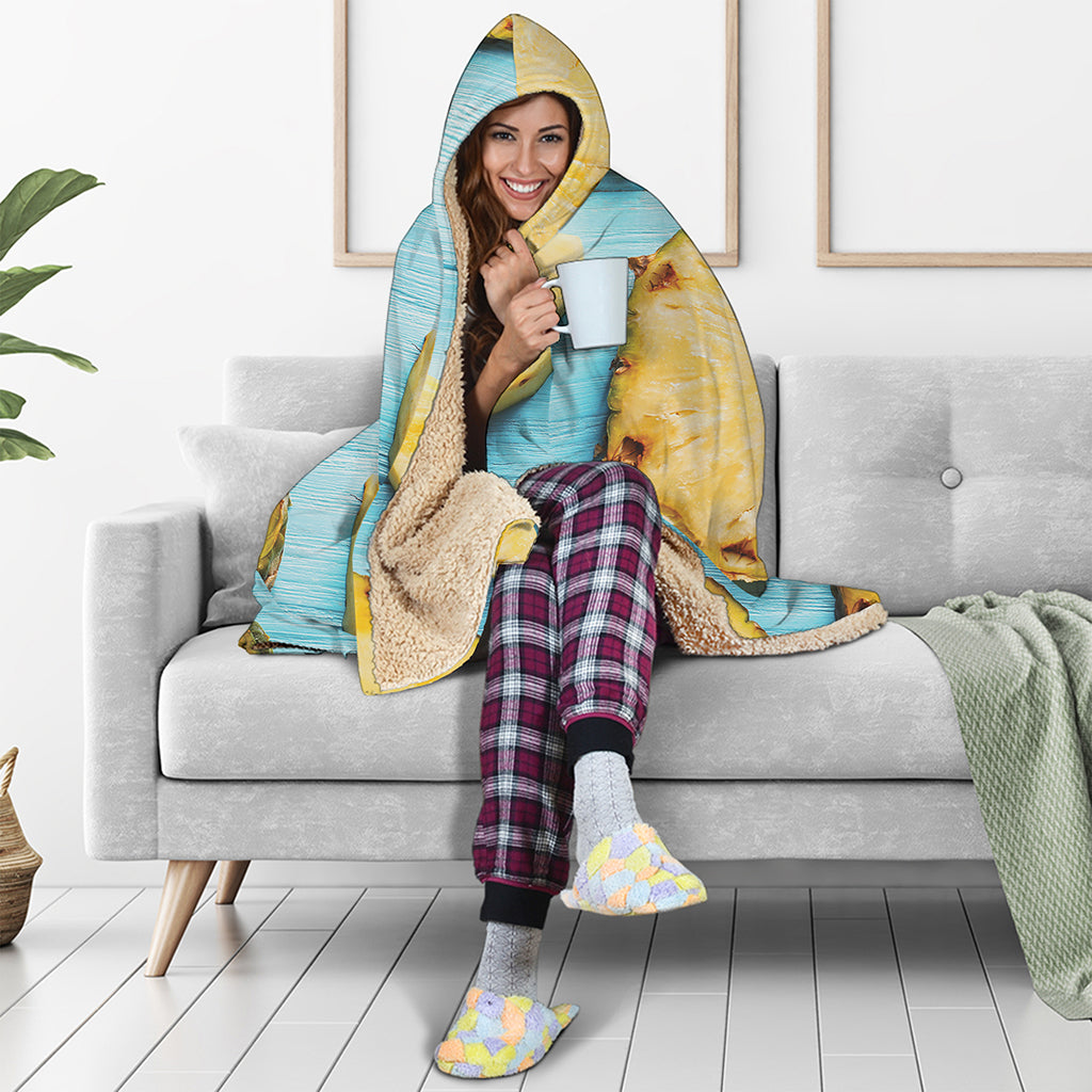Sliced Pineapple Print Hooded Blanket
