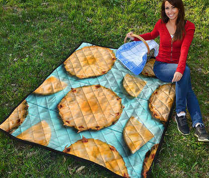 Sliced Pineapple Print Quilt