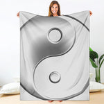 Sliver And White Yin Yang Print Blanket