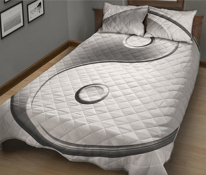 Sliver And White Yin Yang Print Quilt Bed Set