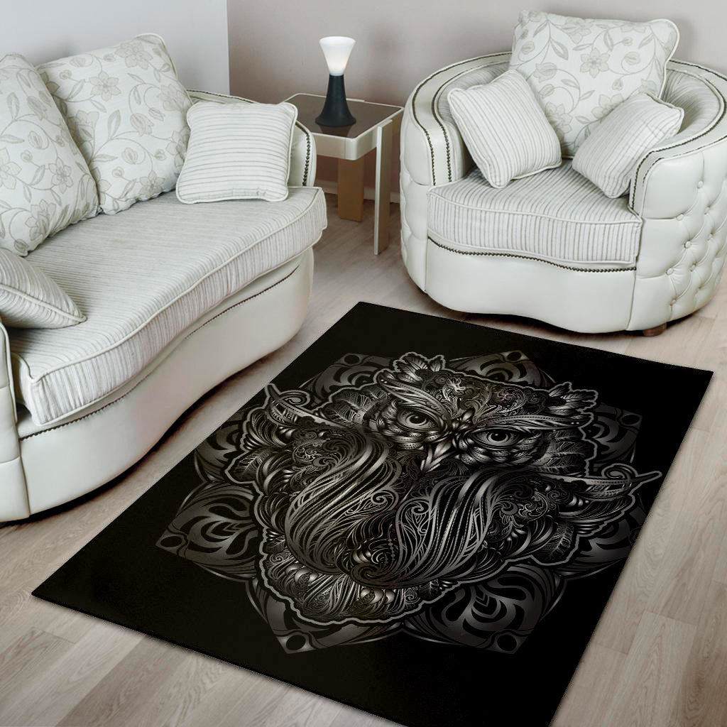 Sliver Spiritual Owl Print Area Rug