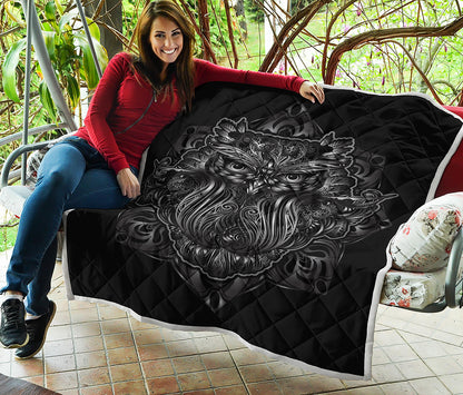 Sliver Spiritual Owl Print Quilt