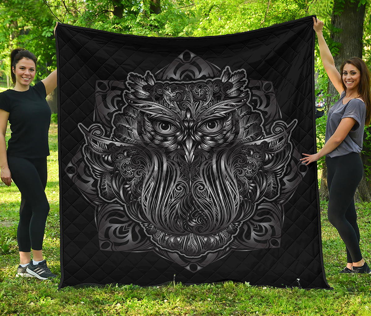 Sliver Spiritual Owl Print Quilt