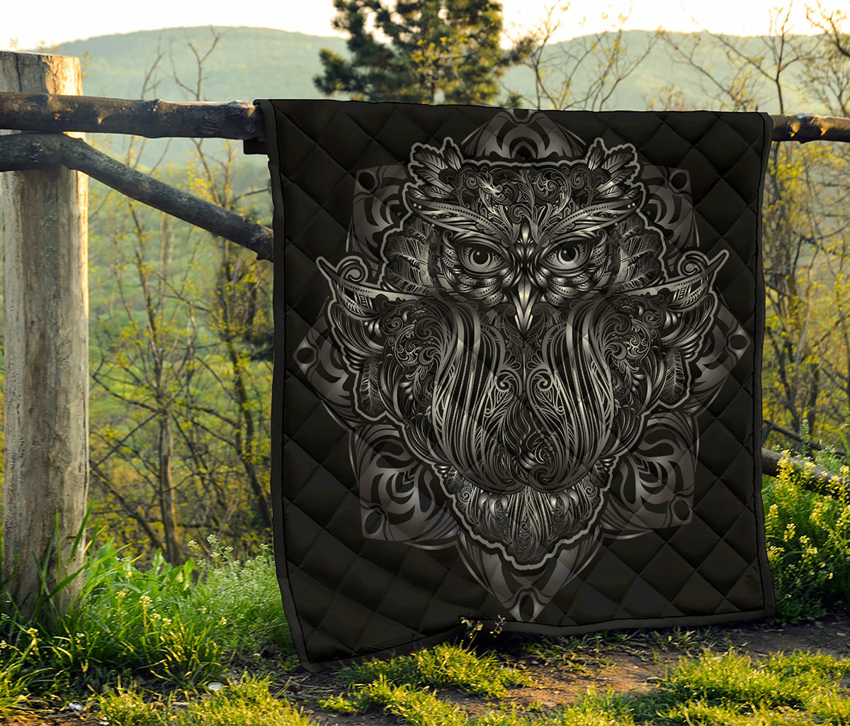 Sliver Spiritual Owl Print Quilt