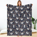 Sloth Family Pattern Print Blanket