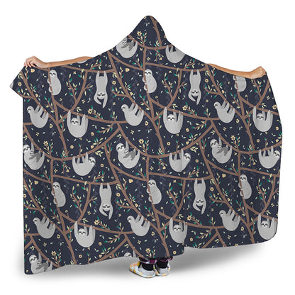 Sloth Family Pattern Print Hooded Blanket