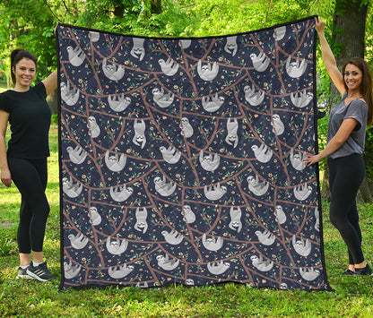 Sloth Family Pattern Print Quilt