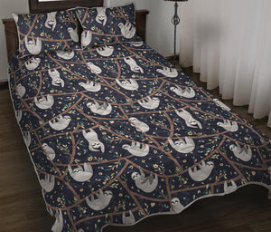 Sloth Family Pattern Print Quilt Bed Set