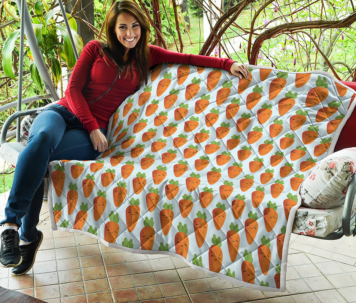 Smiling Carrot Pattern Print Quilt