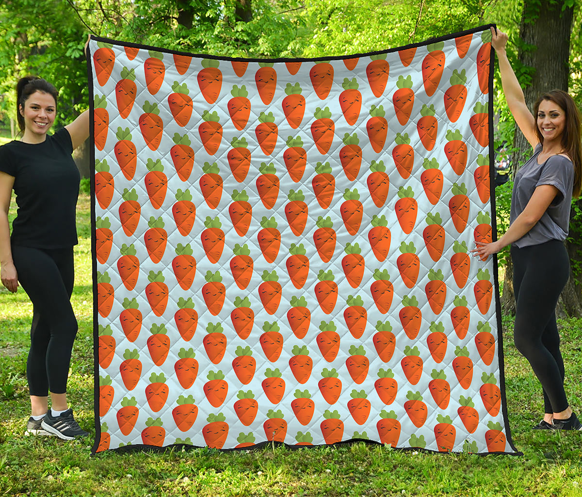 Smiling Carrot Pattern Print Quilt