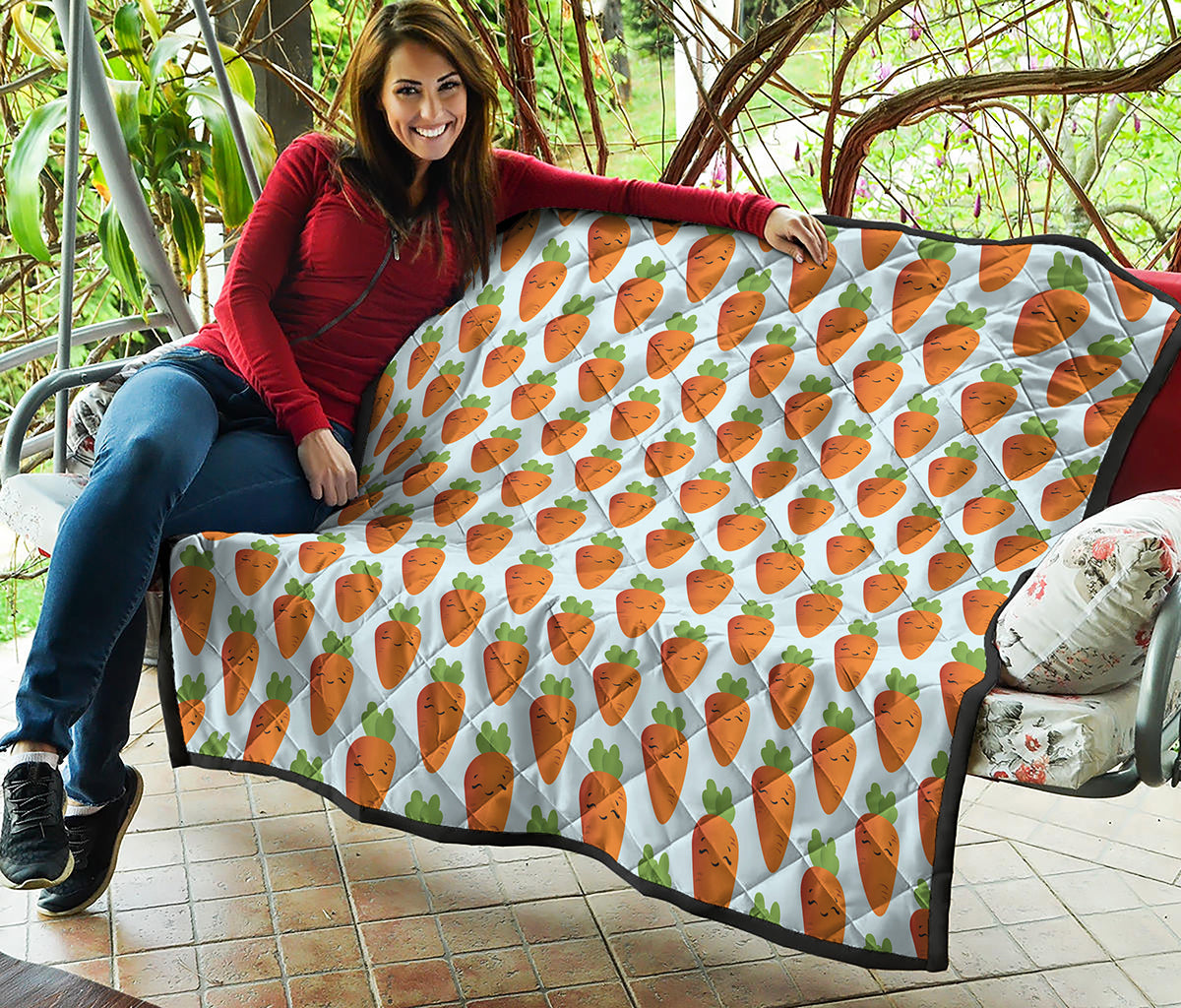 Smiling Carrot Pattern Print Quilt