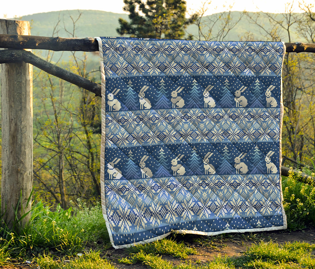 Snow Rabbit Knitted Pattern Print Quilt