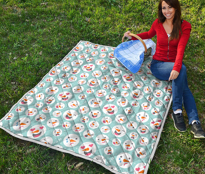 Snowman Emoji Pattern Print Quilt