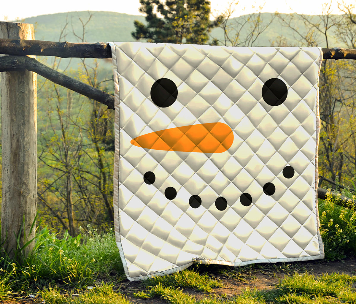 Snowman Face Print Quilt