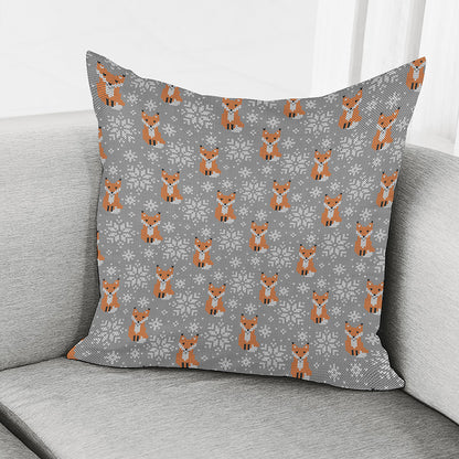 Snowy Fox Knitted Pattern Print Pillow Cover