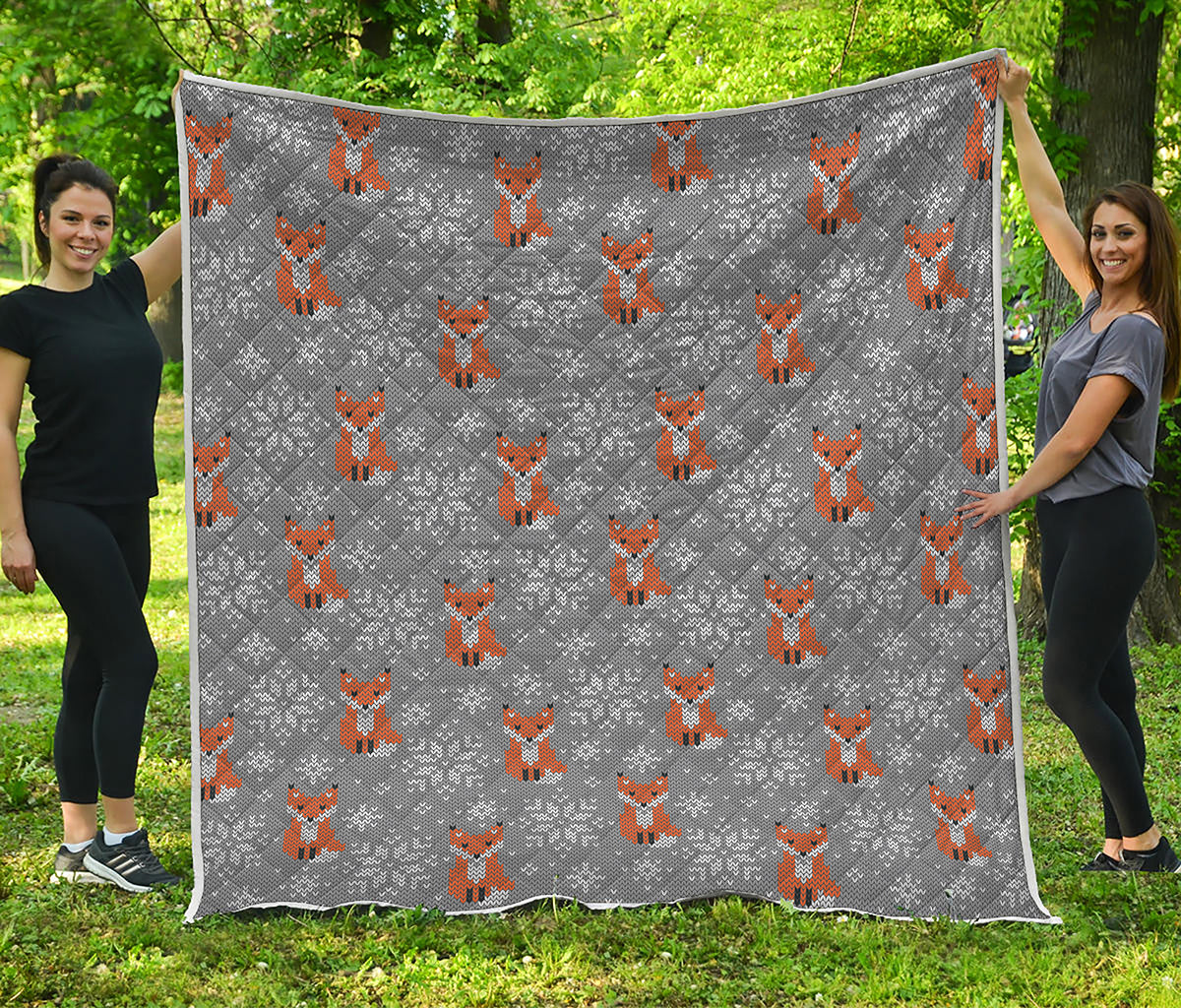 Snowy Fox Knitted Pattern Print Quilt
