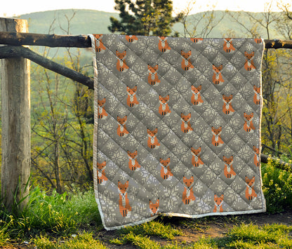 Snowy Fox Knitted Pattern Print Quilt