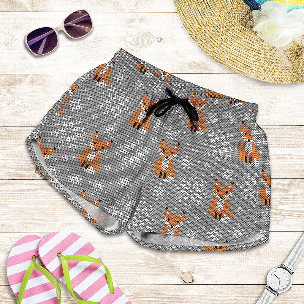 Snowy Fox Knitted Pattern Print Women's Shorts