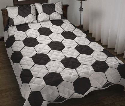 Soccer Ball Print Quilt Bed Set