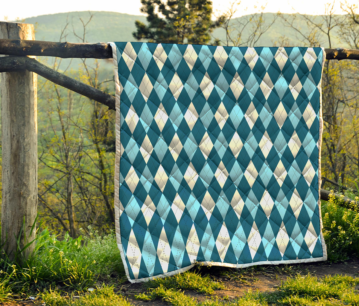 Soft Blue Argyle Pattern Print Quilt