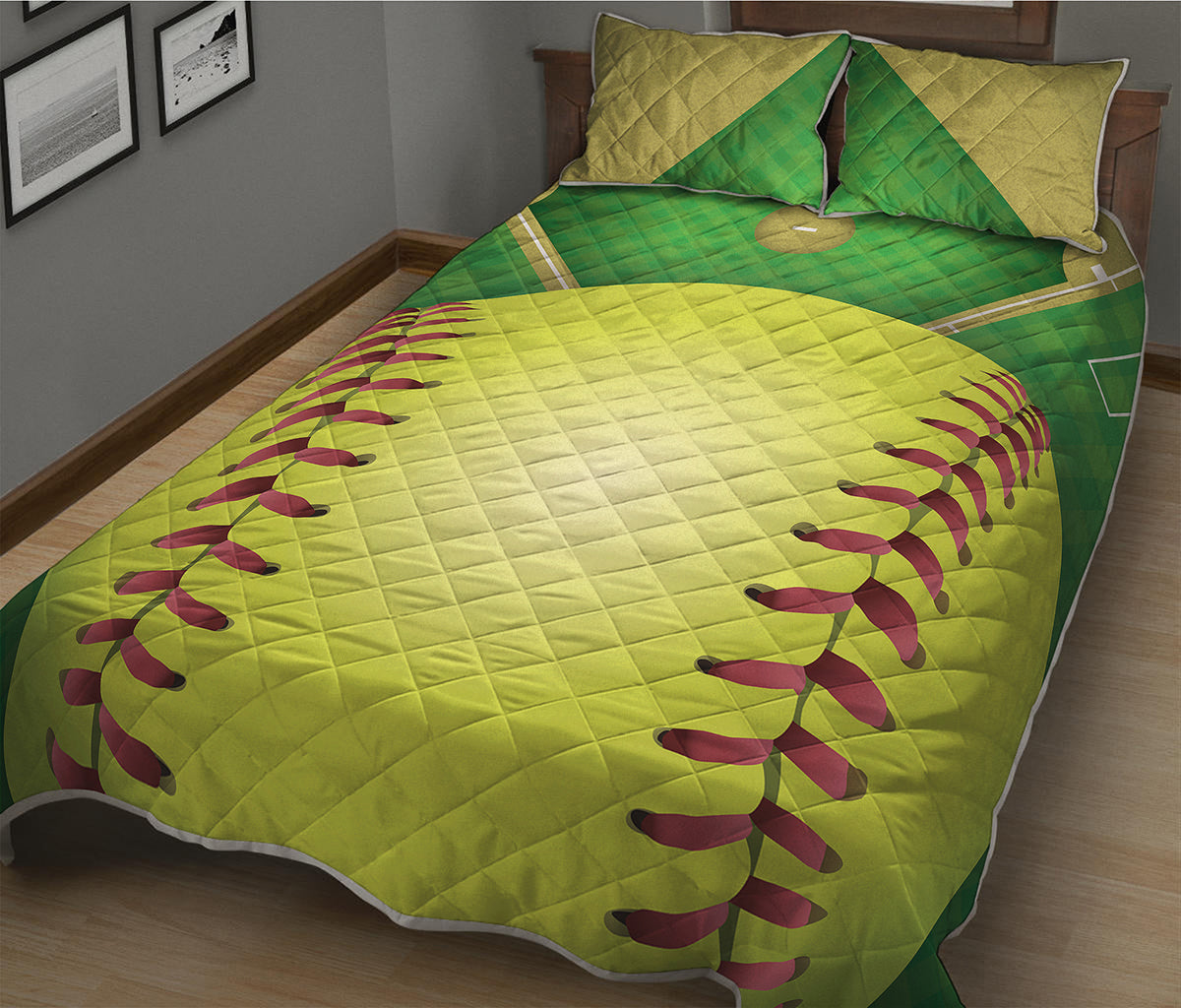 Softball Field And Ball Print Quilt Bed Set