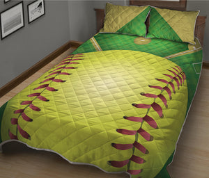 Softball Field And Ball Print Quilt Bed Set