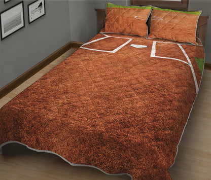 Softball Playing Field Print Quilt Bed Set