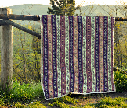 Southwestern Stripe Pattern Print Quilt