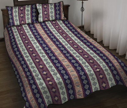 Southwestern Stripe Pattern Print Quilt Bed Set