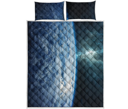 Space And Earth Print Quilt Bed Set