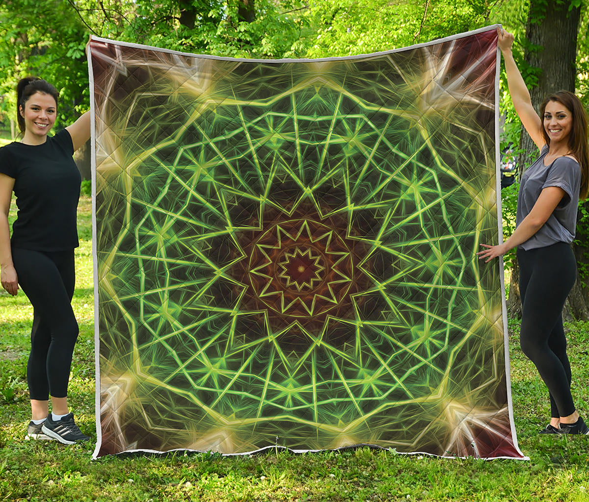 Sparkle Kaleidoscope Print Quilt