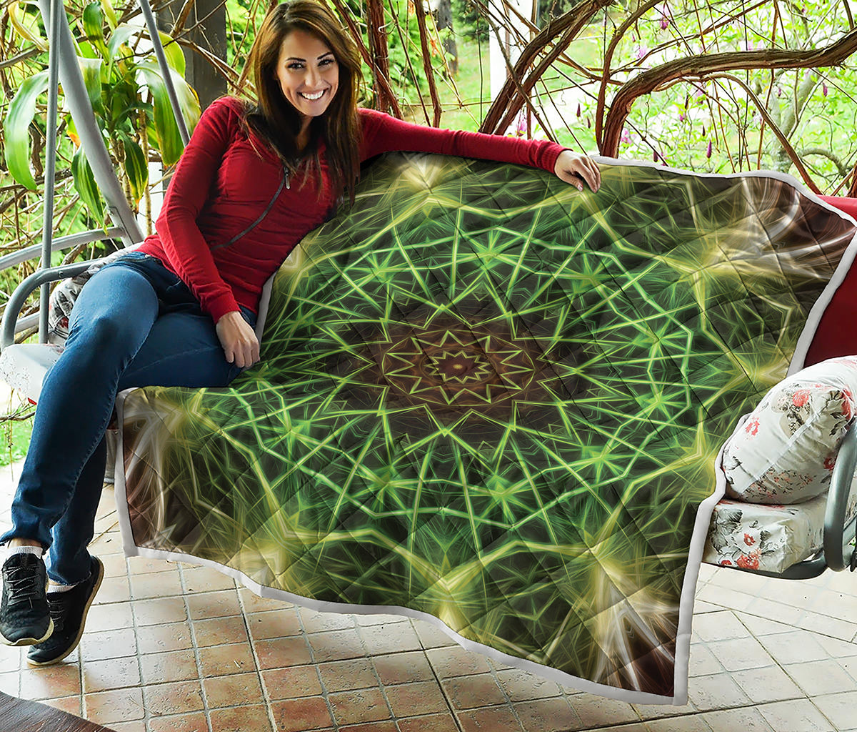 Sparkle Kaleidoscope Print Quilt