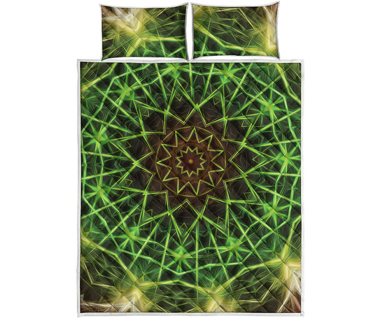 Sparkle Kaleidoscope Print Quilt Bed Set