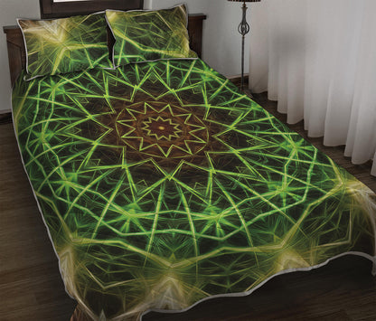 Sparkle Kaleidoscope Print Quilt Bed Set