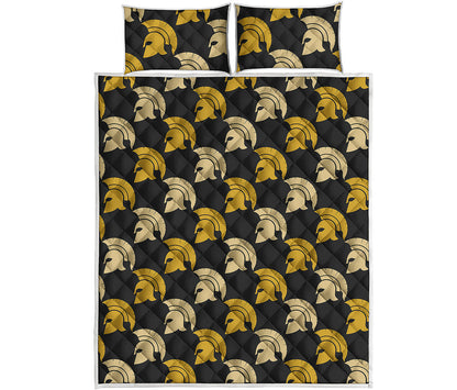 Spartan Warrior Helmet Pattern Print Quilt Bed Set