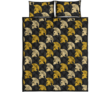 Spartan Warrior Helmet Pattern Print Quilt Bed Set